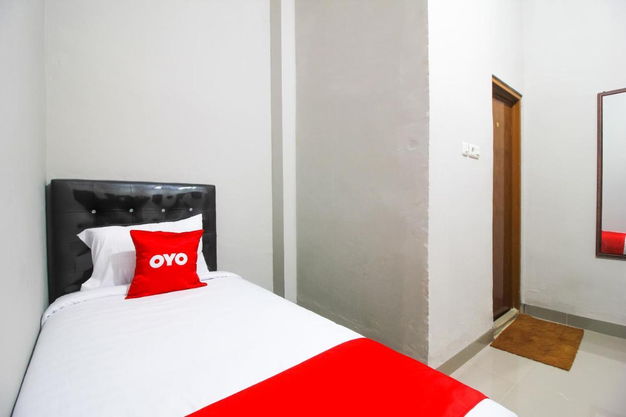 ホテル Oyo 1653 ファジャー レジデンス プカンバル エクステリア 写真